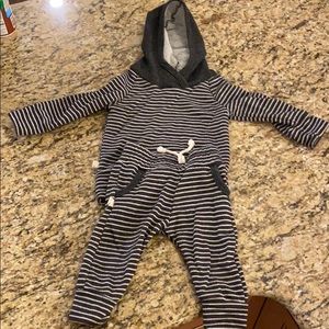Childhoods Clothing sweatsuit